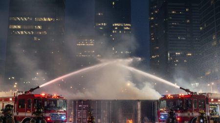 Schwerer Unfall in Palma: Ermittlungen und Haftstrafe Unfallstelle auf Straße in Palma mit beschädigten Fahrzeugen