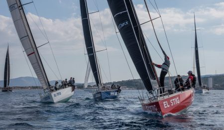 El Stig siegt beim Europameisterschaftsrennen der Cape 31 auf Mallorca Segelregatta der Cape 31 in der Bucht von Palma mit El Stig in Führung