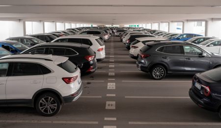 Parkchaos in Palma: Tiefgarage von SUVs überflutet SUVs chaotisch geparkt in der Son Espases Tiefgarage in Palma.