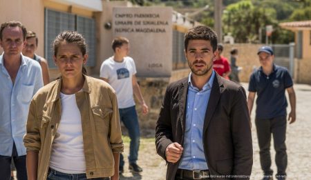 Protest gegen illegales Zentrum für Migranten auf Mallorca