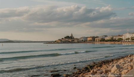 Milde Temperaturen und bewölkter Himmel über Alcúdia Bewölkter Himmel über Alcúdia mit milden Temperaturen