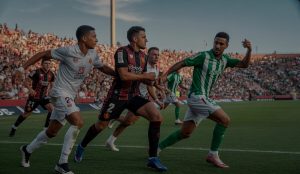 Fußballspiel zwischen RCD Mallorca und Real Betis im Son Moix Stadion