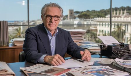 Wolfram Seiferts Erbe: Ein Pionier des Mallorca Magazins Wolfram Seifert bei der Arbeit im Büro des Mallorca Magazins in Palma de Mallorca