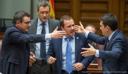 Politische Debatte im Stadtrat von Palma de Mallorca über die Massendesempadronierung.