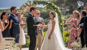 TV-Auswanderer Peggy und Steff feiern Hochzeit auf Mallorca Hochzeit von Peggy Jerofke und Steff Jerkel auf Mallorca im Cap Vermell Grand Hotel