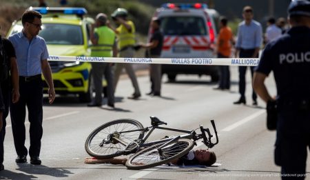 Ciclista von Auto tödlich erfasst: Ermittlungen auf Mallorca Verkehrsunfall Mallorca: Radfahrer tödlich erfasst