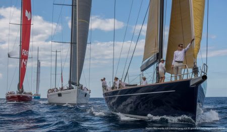 Copa del Rey Segelregatta in Palma de Mallorca, Hispania auf dem Wasser
